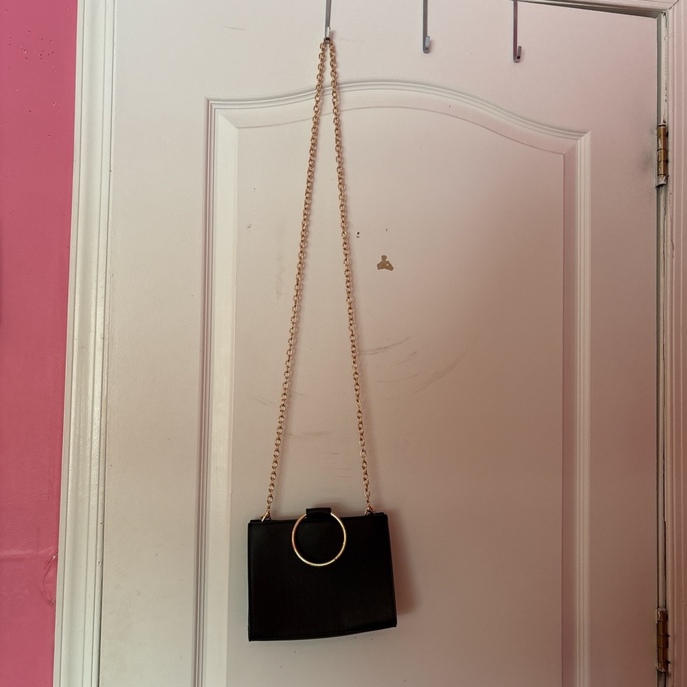 Elegant Black Chain Shoulder Bag